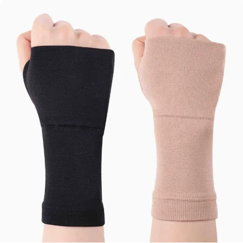 Wrist & Palm Supports thumbnail 2